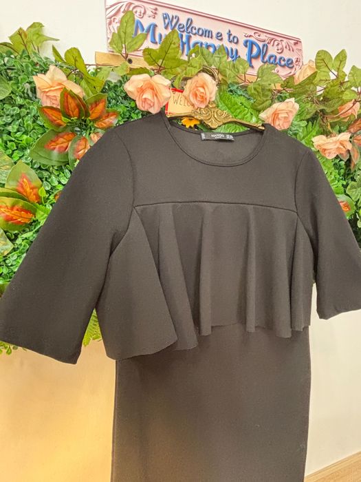 Черна еластична рокля Mango