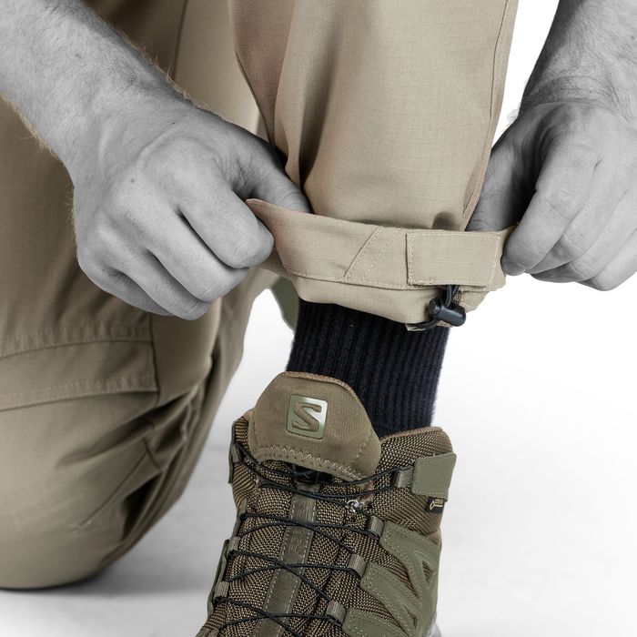 UF Pro P-40 Classic Tactical
Pants Desert Grey