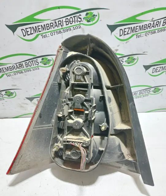 Lampa / Tripla stop dreapta pe aripa Mercedes-Benz A-Class 1999