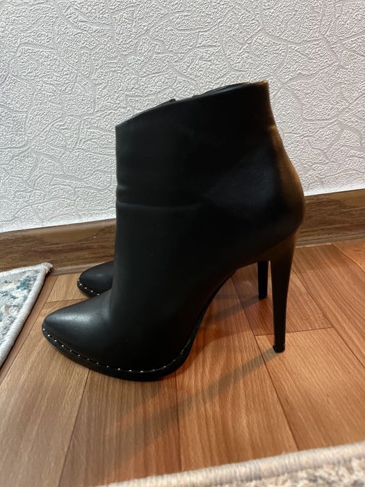 Продам обувь