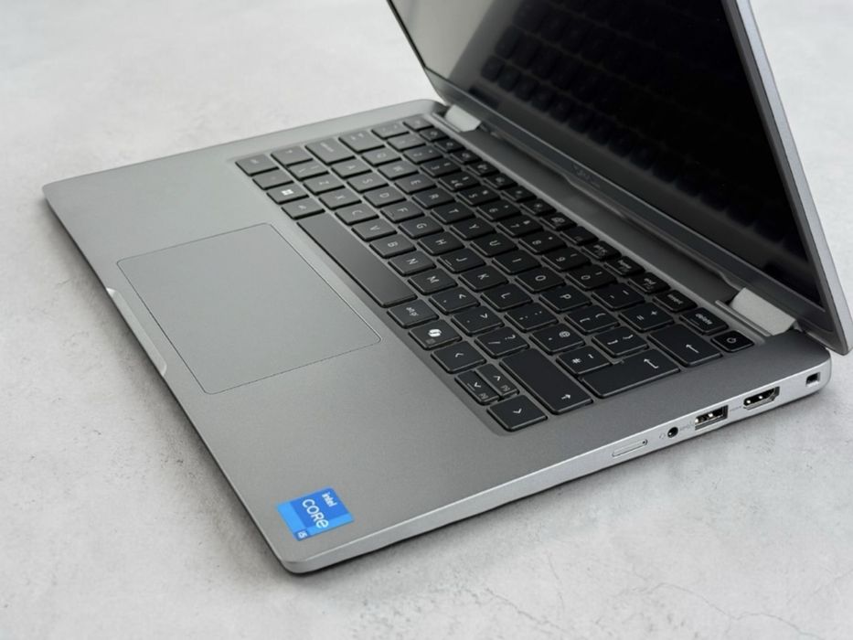 НОВ! Лаптоп DELL Latitude 5350 13" Full HD i5-1335U 16GB 256SSD Гаранция!