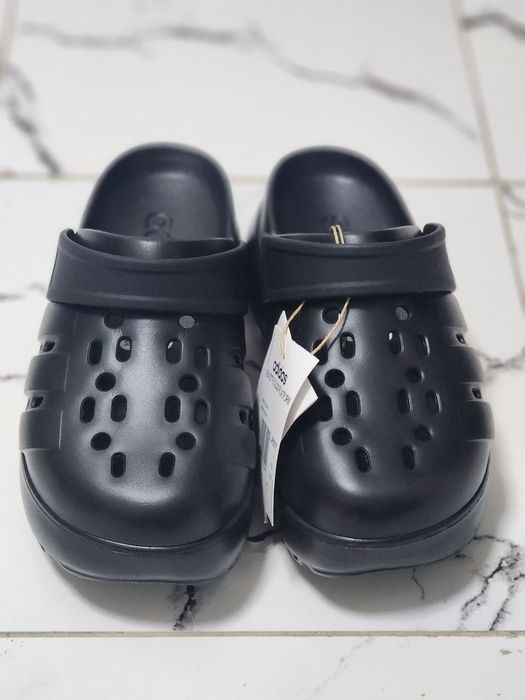 Adidas Crocs original