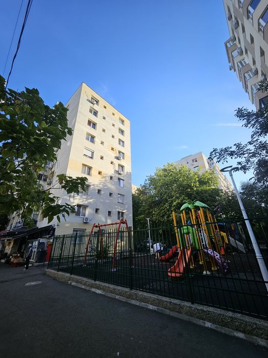 Bd Chisinau ap 3 camere — fotografia 1