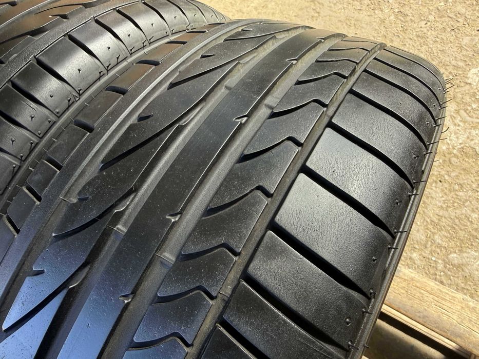 2x Anvelope Vara 225/45 R18 - Bridgestone Potenza RE050A