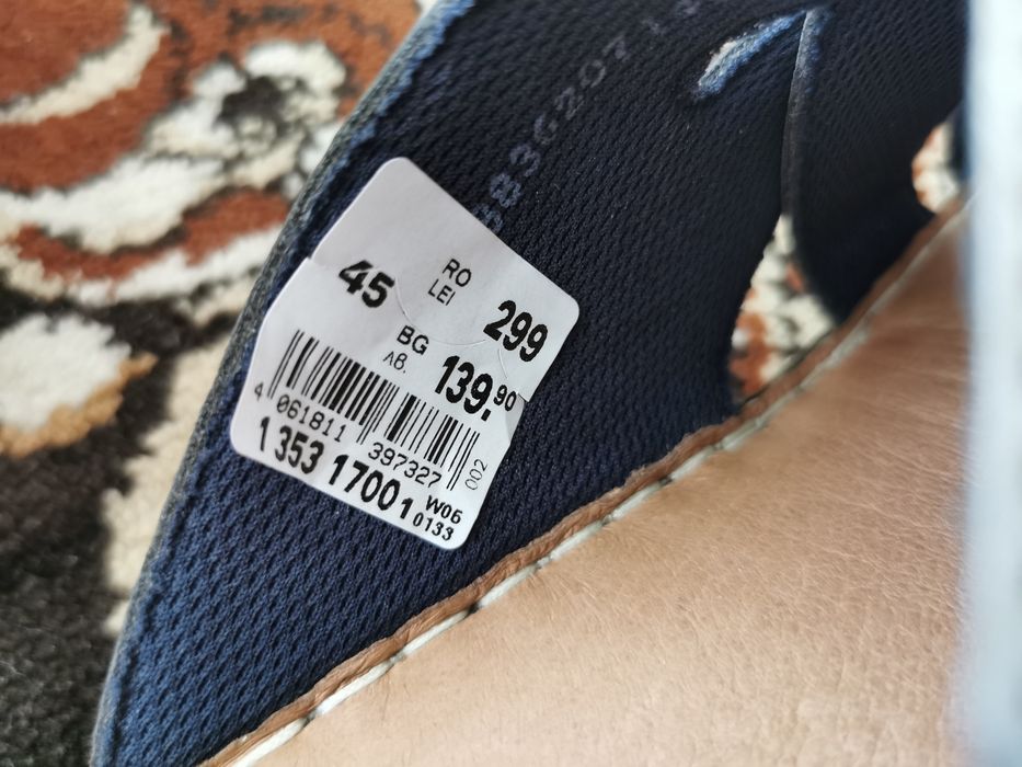 Продавам Чехли Rieker