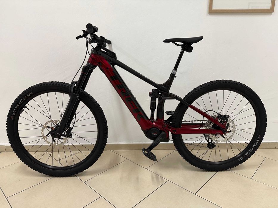 Продавам електрически байк TREK Rail 7 размер L, нови компоненти...