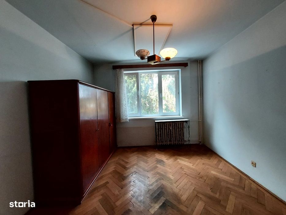 Apartament 3 camere decomandat 80mp Deva – str. Titu Maiorescu, parter
