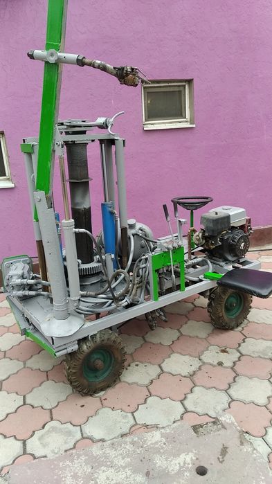 Продам мини буровую