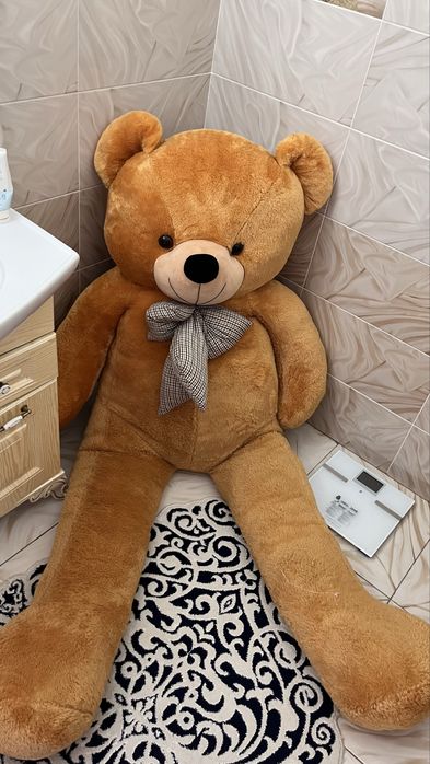 Большой плюшевый медведь – 2 метра