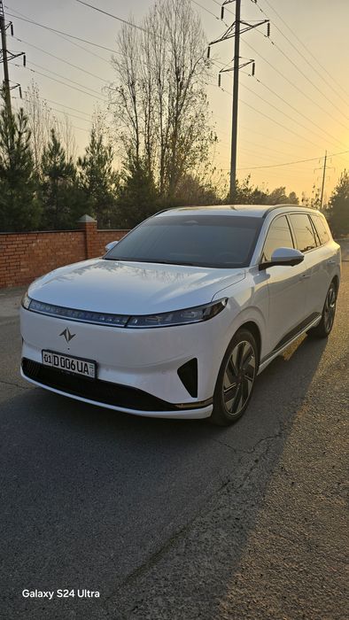 Dongfeng ep 008 hybrid