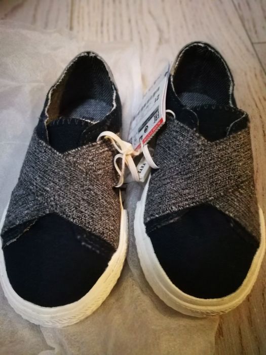 Нови бебешки гуменки Зара (Zara)