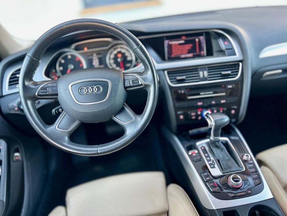 Audi a4 b8 2.0 tdi Automat Facelift