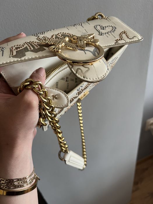 Pinko чанта с пликче