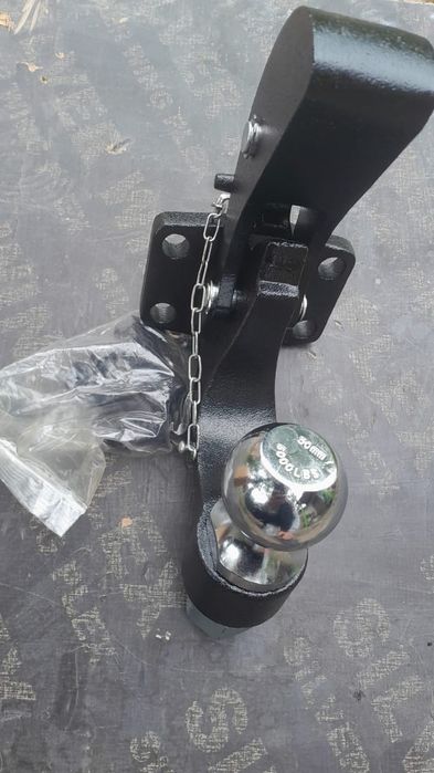 Фаркопы вставныи клешни