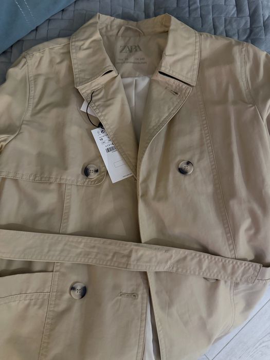Тренч Zara оригинал на девочку