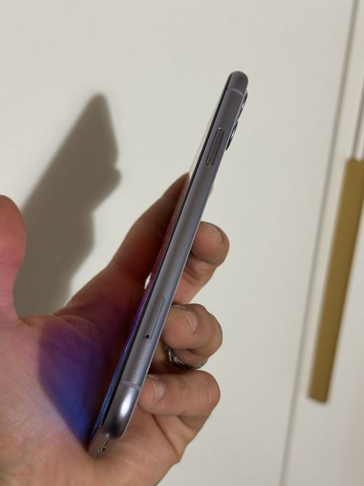 Айфон 11 в идеале 128гб