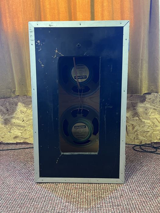 2x12 Ръчно изработен кабинет Celestion Greenback