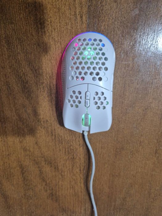 Genesis Krypton 555 Gaming mouse