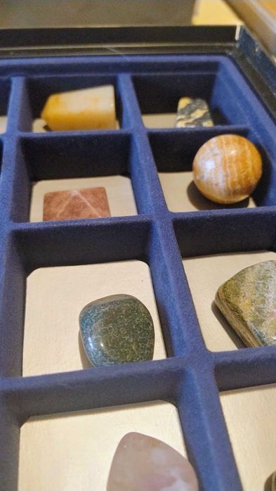 Продам коллекцию камней