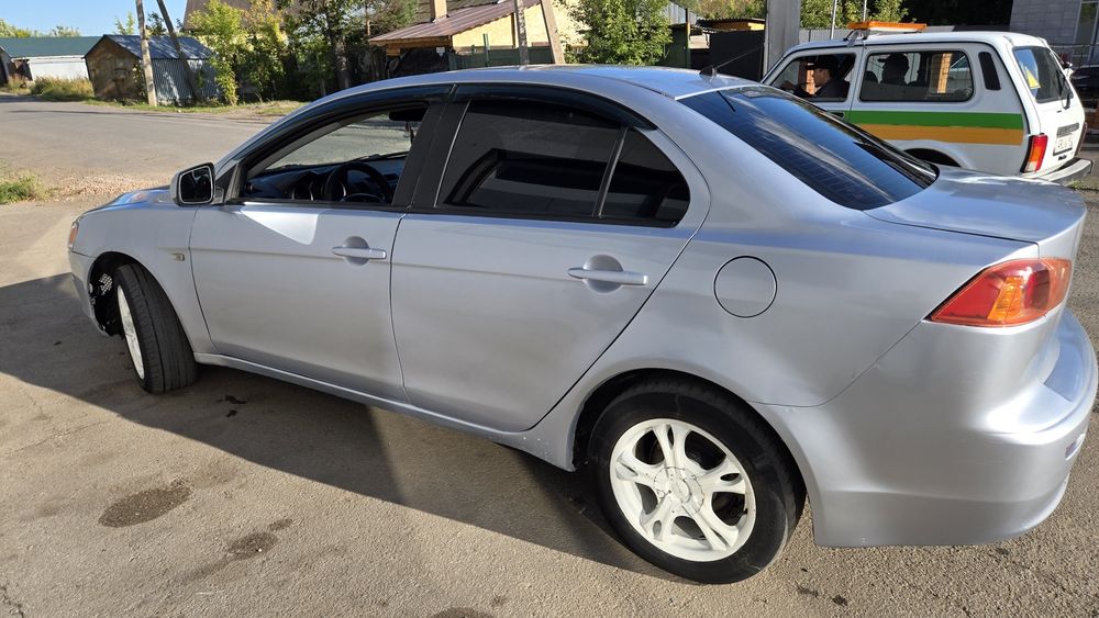 Лансер mitsubishi 2.0 механика
