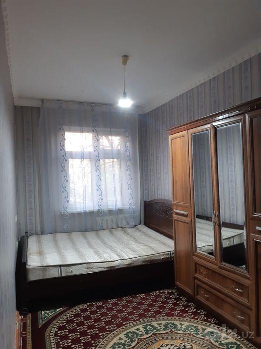 Продам  2 ком Юнусабад 8 квартал Ипотека