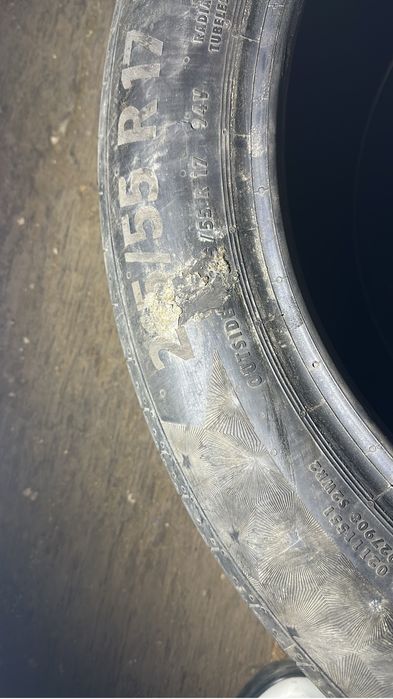 Шина 215/55R17 (1шт)