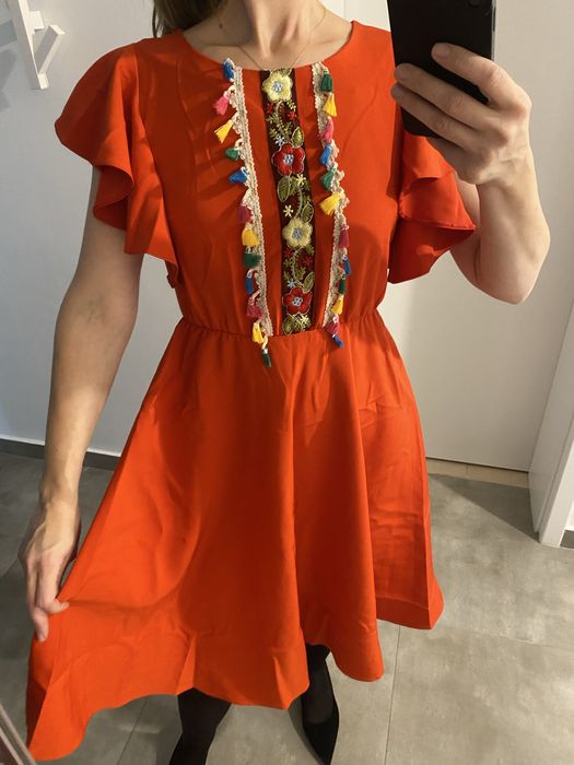 Rochie etno rosie eleganta midi