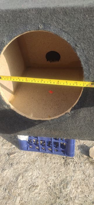 Короб под сабвуфер