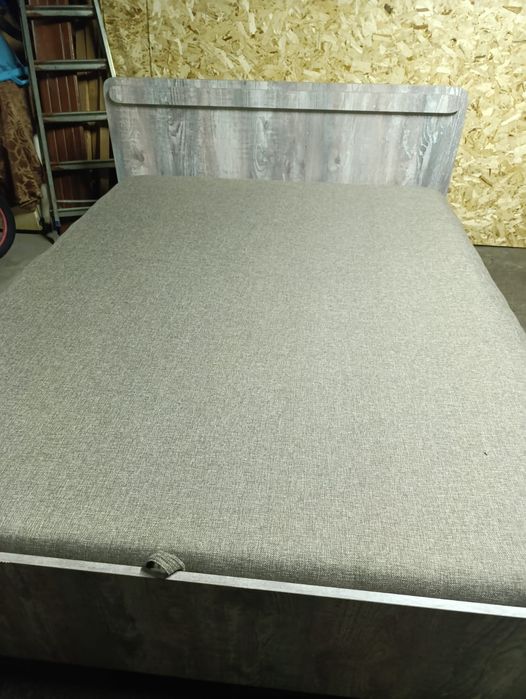 Продам кровать стандарт 2*1.6