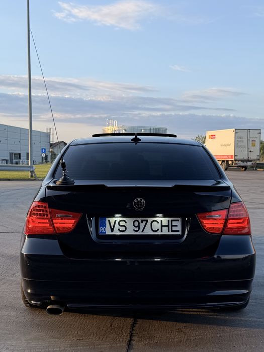BMW E90 LCI Facelift 2011