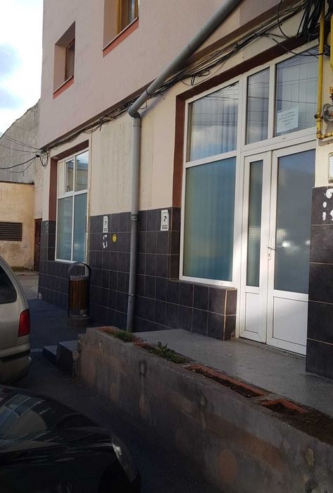 Vand Spatiu Comercial - Zona Balada (Visoi)