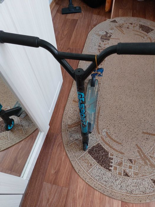 Самокат трюковой