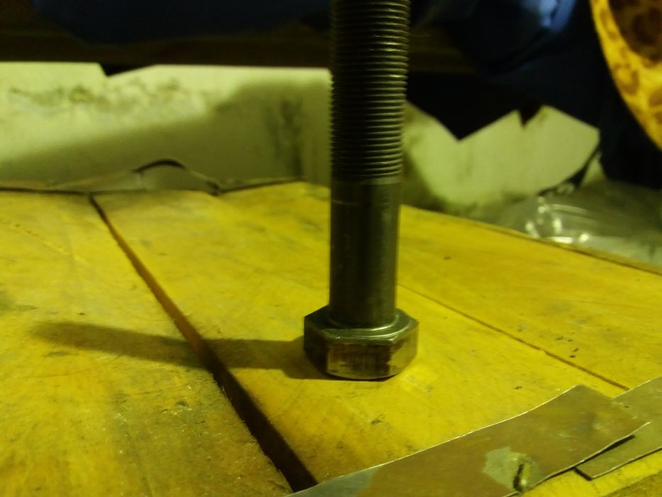 Крепеж промышленный