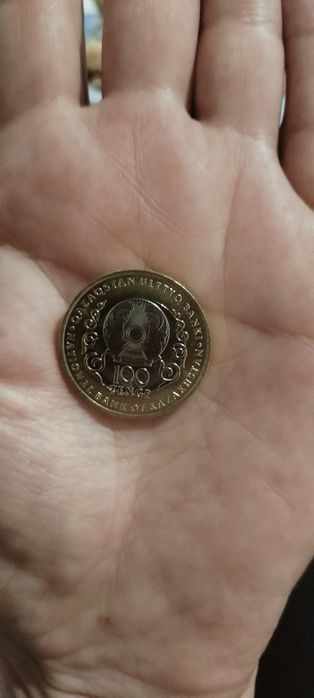 Продам монеты новые.