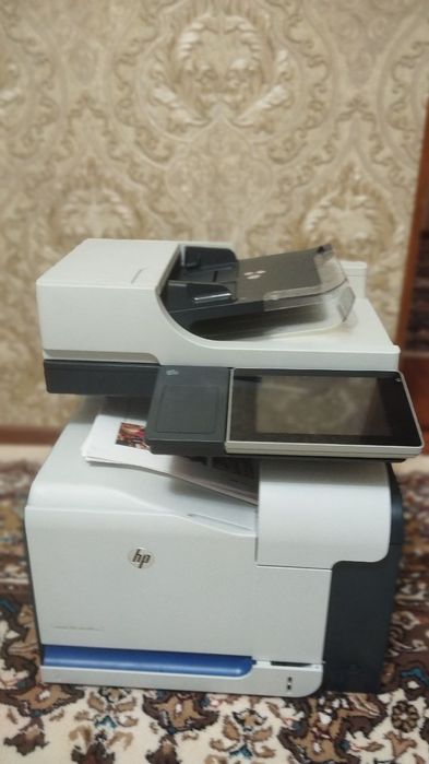 Printer sotiladi