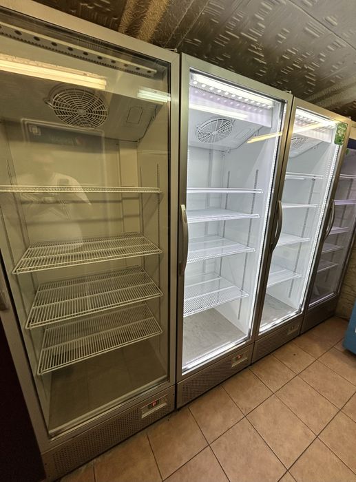 Vitrine frigorifice profesionale Uğur 577L – uși sticlă – preț/buc