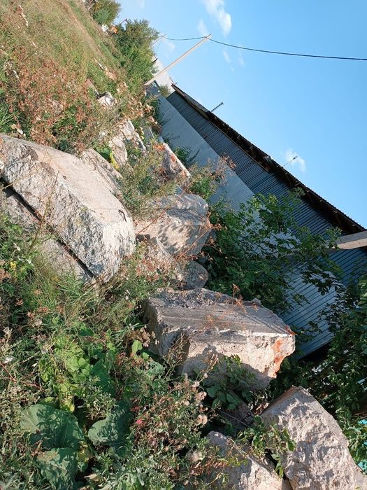 Продам плиты, блоки