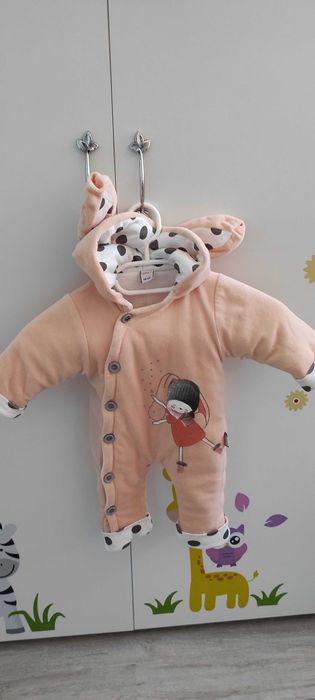 Космонавт с уши за бебе 6м