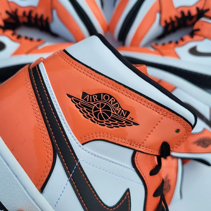 Air Jordan 1 Mid Turf Orange 46