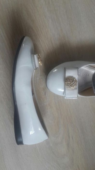 Туфли белые, чёрные 32 Тифлани