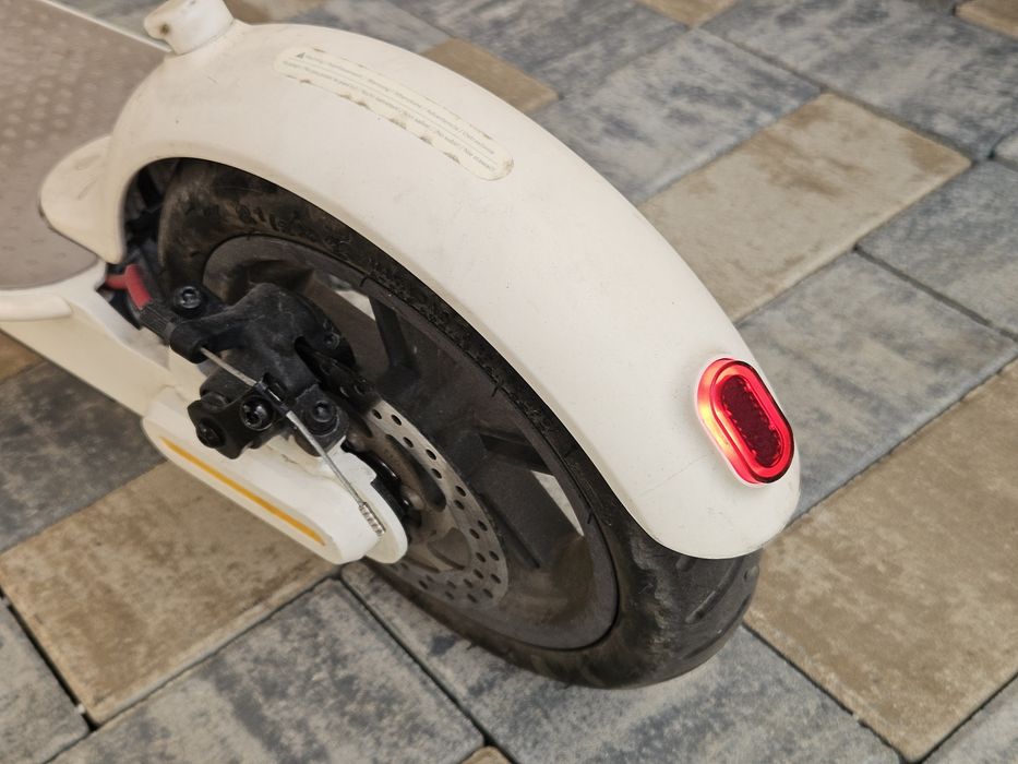 Trotineta Xiaomi M365