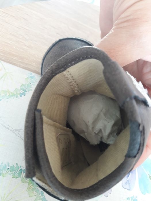 Бебешки буйки - ботушки