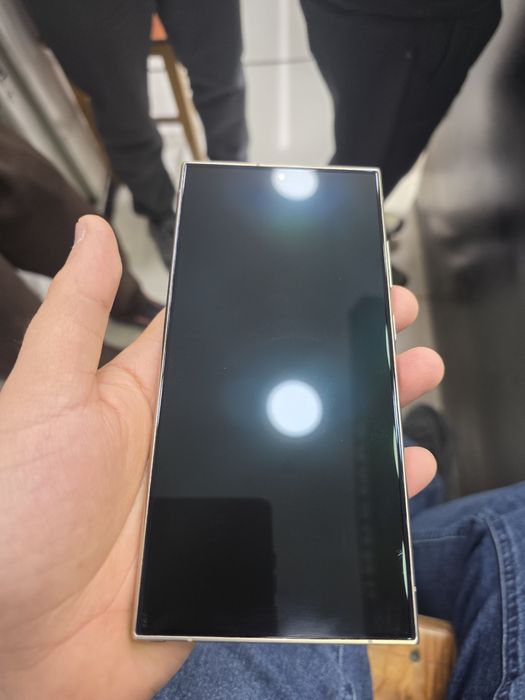 S24 Ultra 12/256 sotiladi