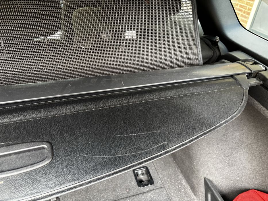 Щора багажник Hyundai  I 40 - в добро състояние .
