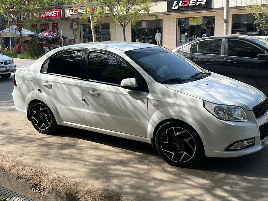 Диска R16 в хорошем состоянии