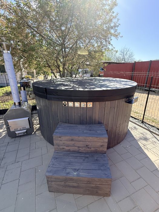 Ciubar / jacuzzi / aeromasaj / hidromasaj
