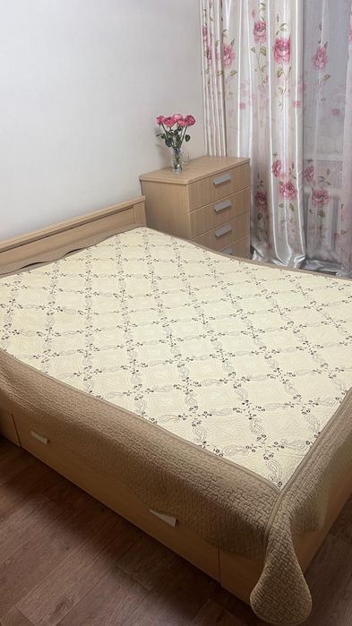 Продам спальный гарнитур в отличном состоянии