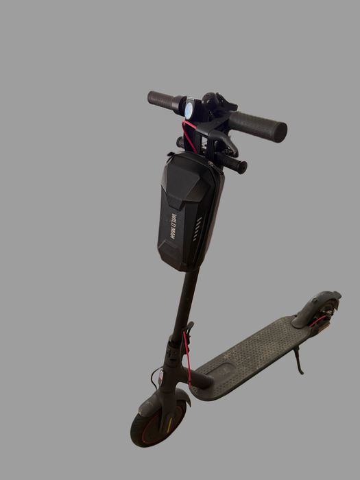 Vand trotineta electrica Xiaomi Mi Electric Scooter Pro 2