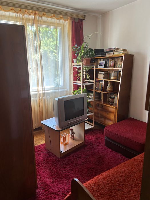 Apartament cu 4 camere