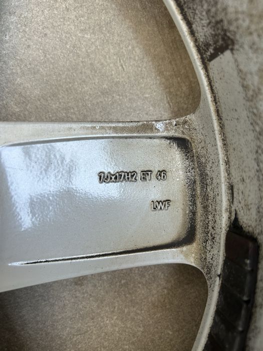 Jante Audi R17 cu anvelope de Iarna Bridgestone